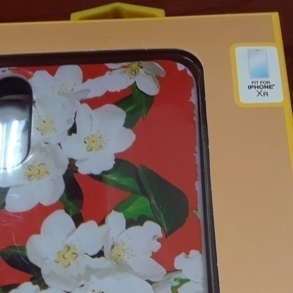 Hard Back iPhone XR Floral Print Case
